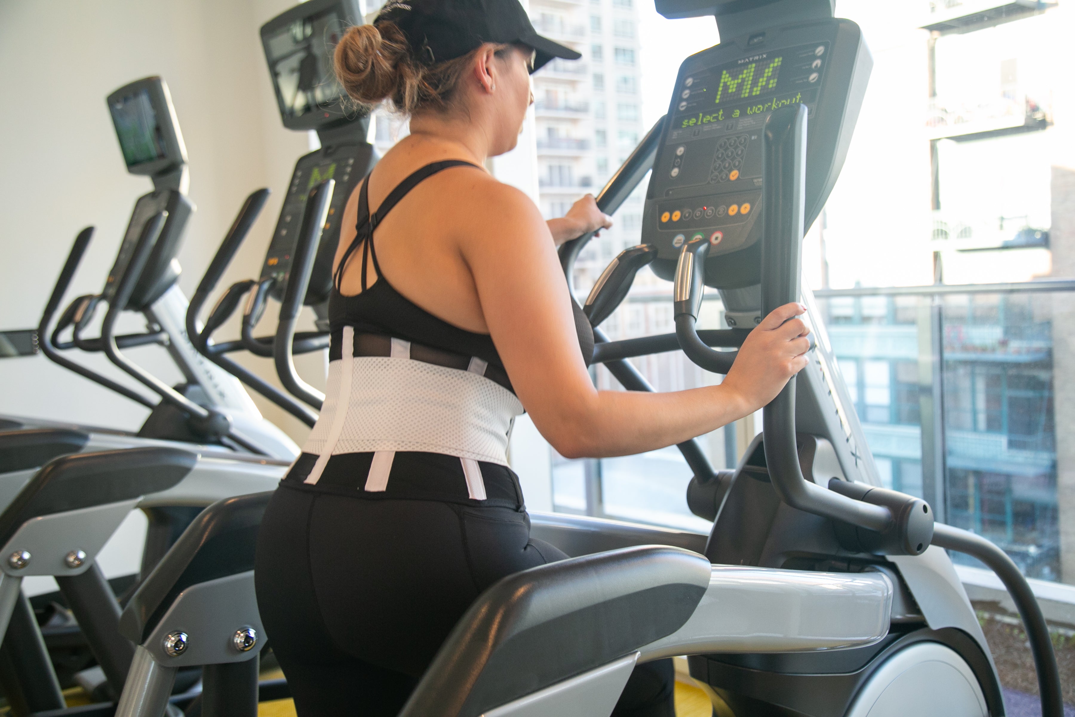 HIIT 2020 STRONG - Divine Beauty & Fitness